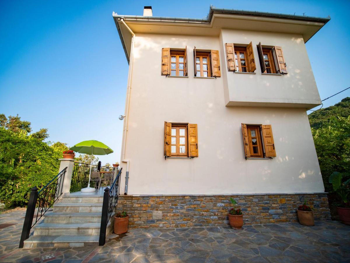 Orange House For Big Families In Damouchari - Delicious Houses Exteriér fotografie