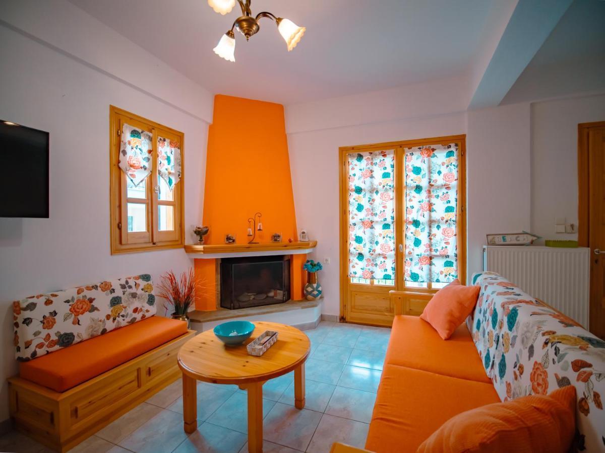 Orange House For Big Families In Damouchari - Delicious Houses Exteriér fotografie