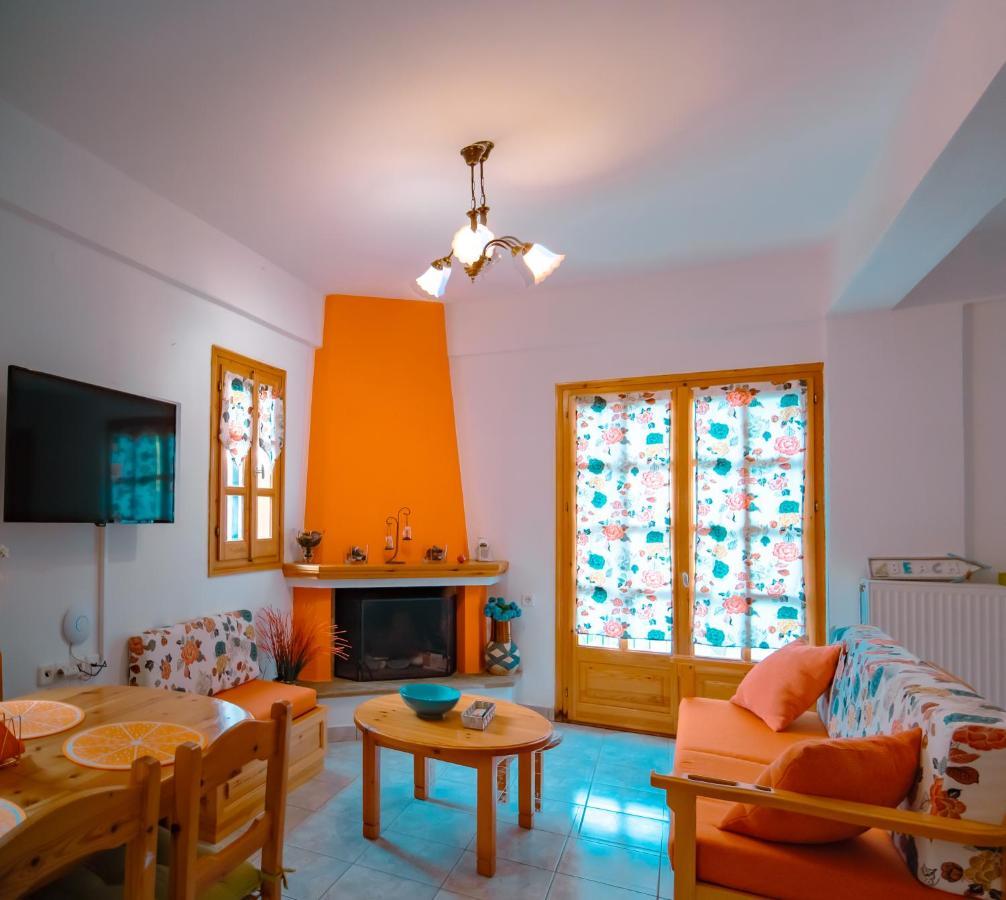 Orange House For Big Families In Damouchari - Delicious Houses Exteriér fotografie
